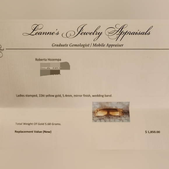 Antique Vintage 22k Yellow Gold Stamped Wedding Band with mirror finish - Picture 13 of 16